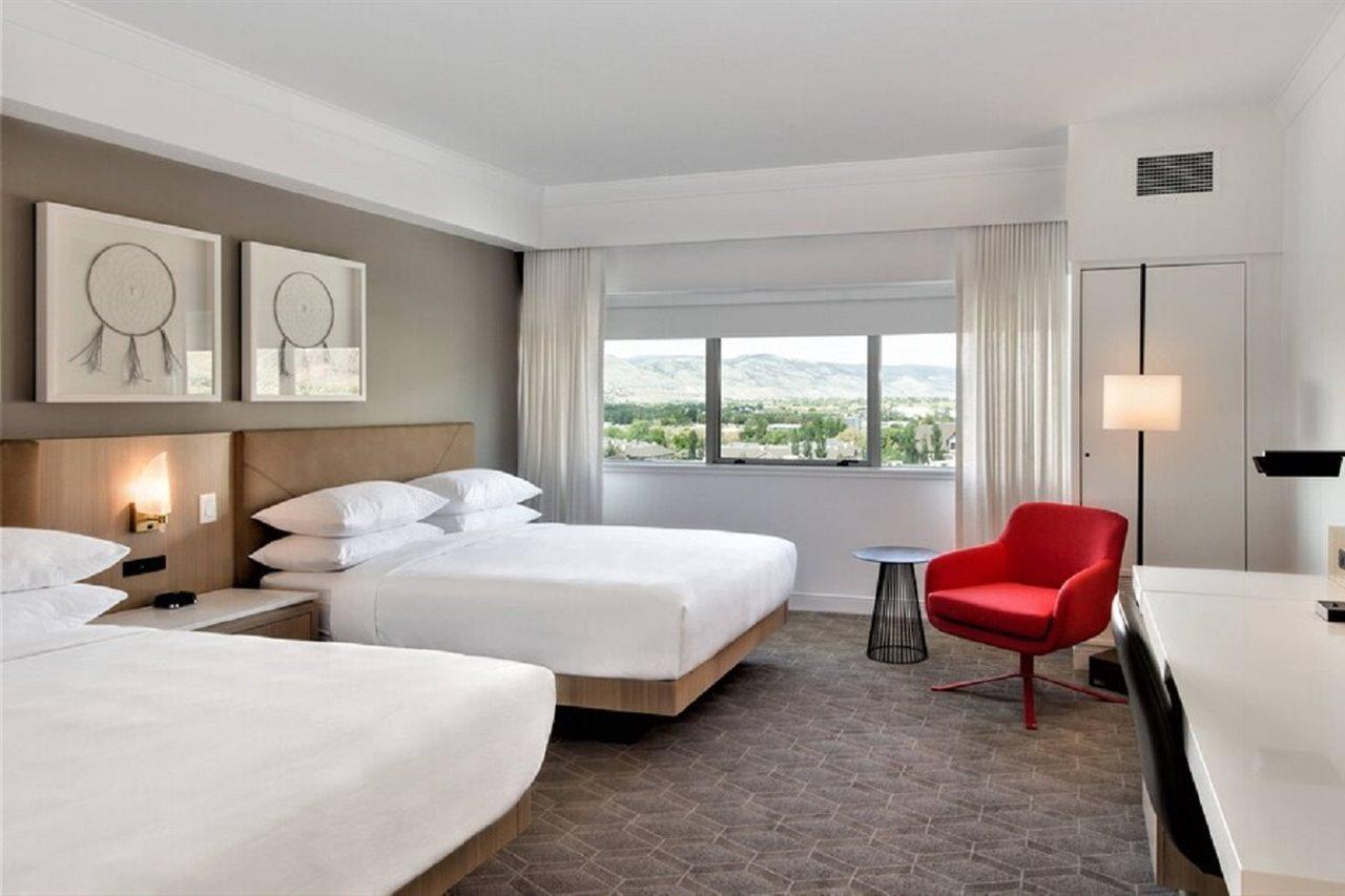 Delta Hotels By Marriott קמלופס מראה חיצוני תמונה