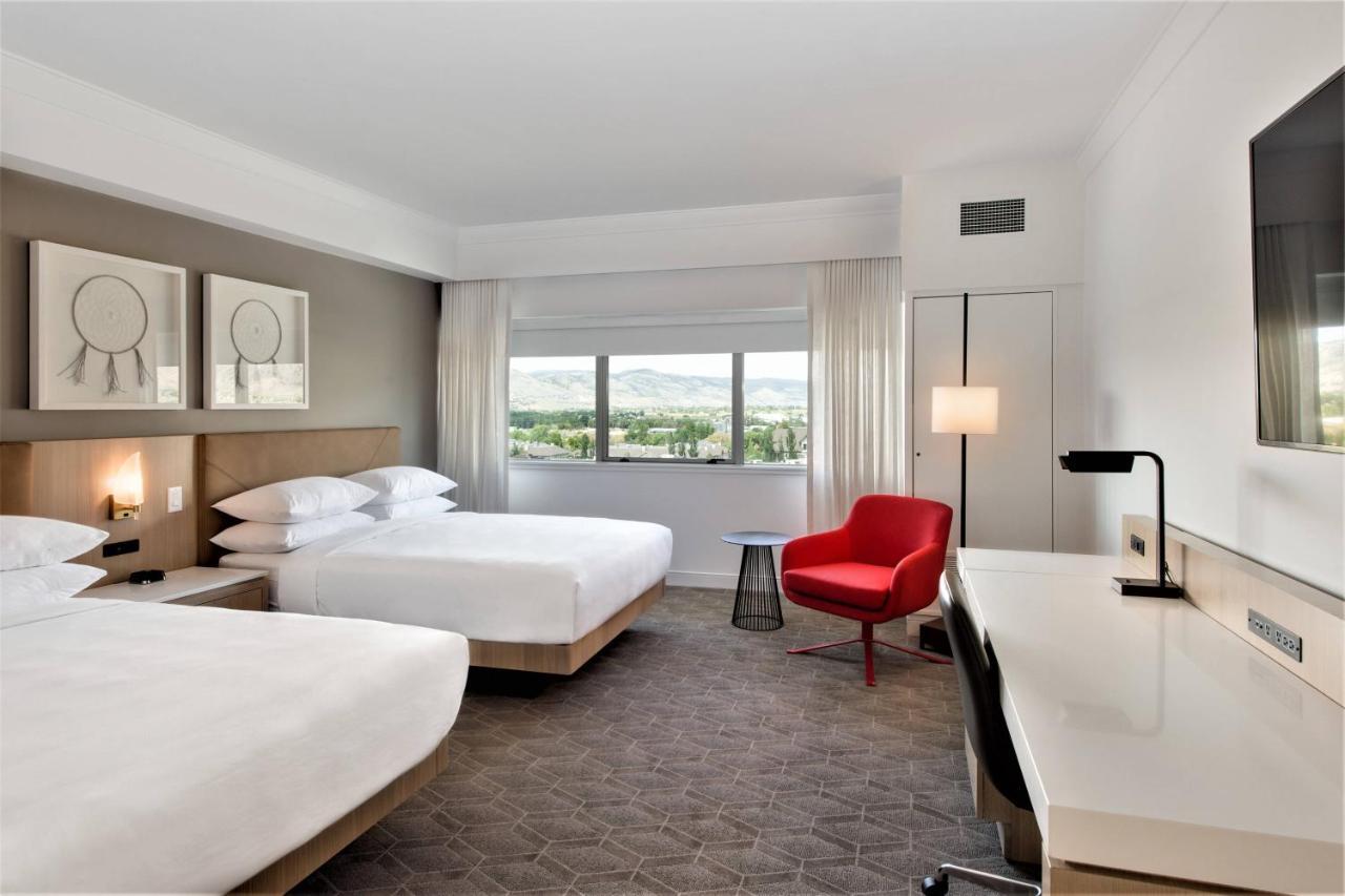 Delta Hotels By Marriott קמלופס מראה חיצוני תמונה